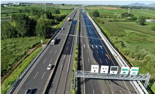 京哈高速改扩建主线(北京方向)正式通车